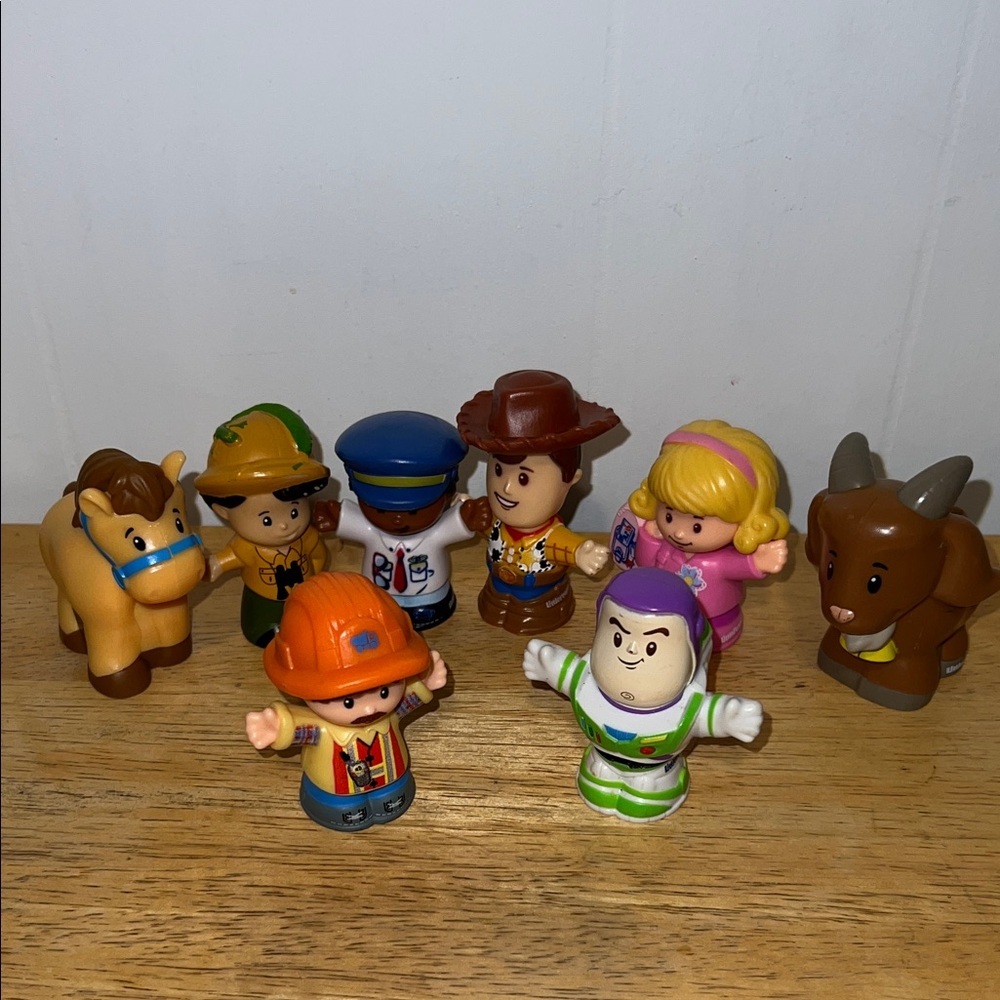 Fisher-Price Little People Multicolor Toy Figure Set of 8